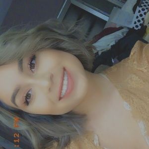 Meet your Posher, Ivonne